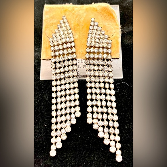 Elegant Silver Crystal Drop Earrings by Genevieve VTG Chandelier Dangle Sparkle - Picture 1 of 10